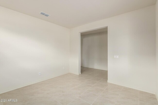 Building Photo - 25417 S 229th Pl
