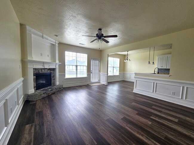 Building Photo - 3019 Kilknockie Dr