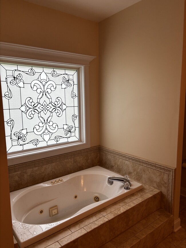 Building Photo - 14116 Spruce Ave