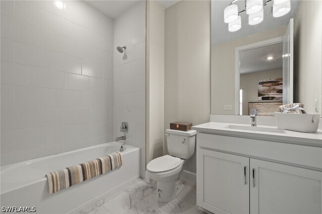 Building Photo - 15429 Turin Dr