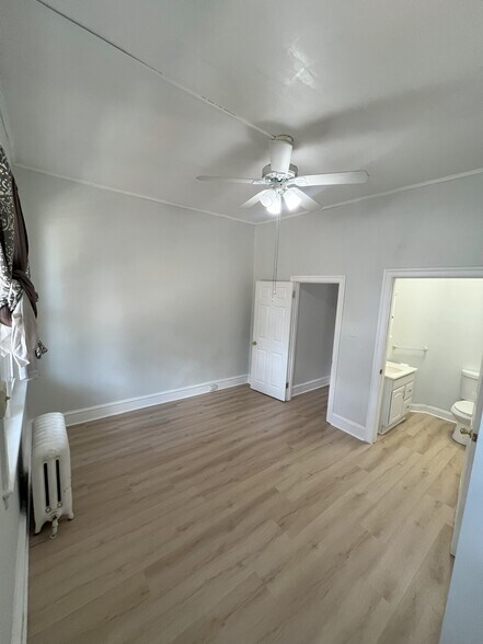 Bedroom - 12 Gay St