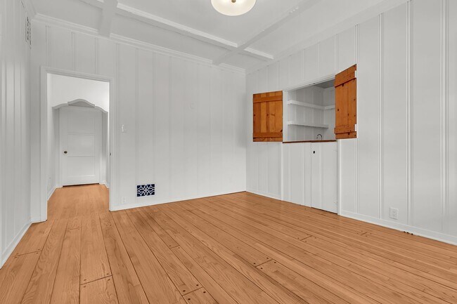 Building Photo - 6500 Olympic Pl