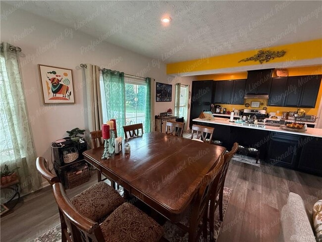 Building Photo - 2418 David Grey Cir