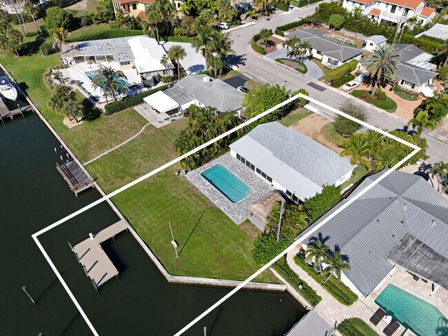 Building Photo - 122 Arlington Pl