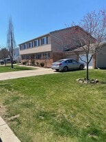 Building Photo - Woodside