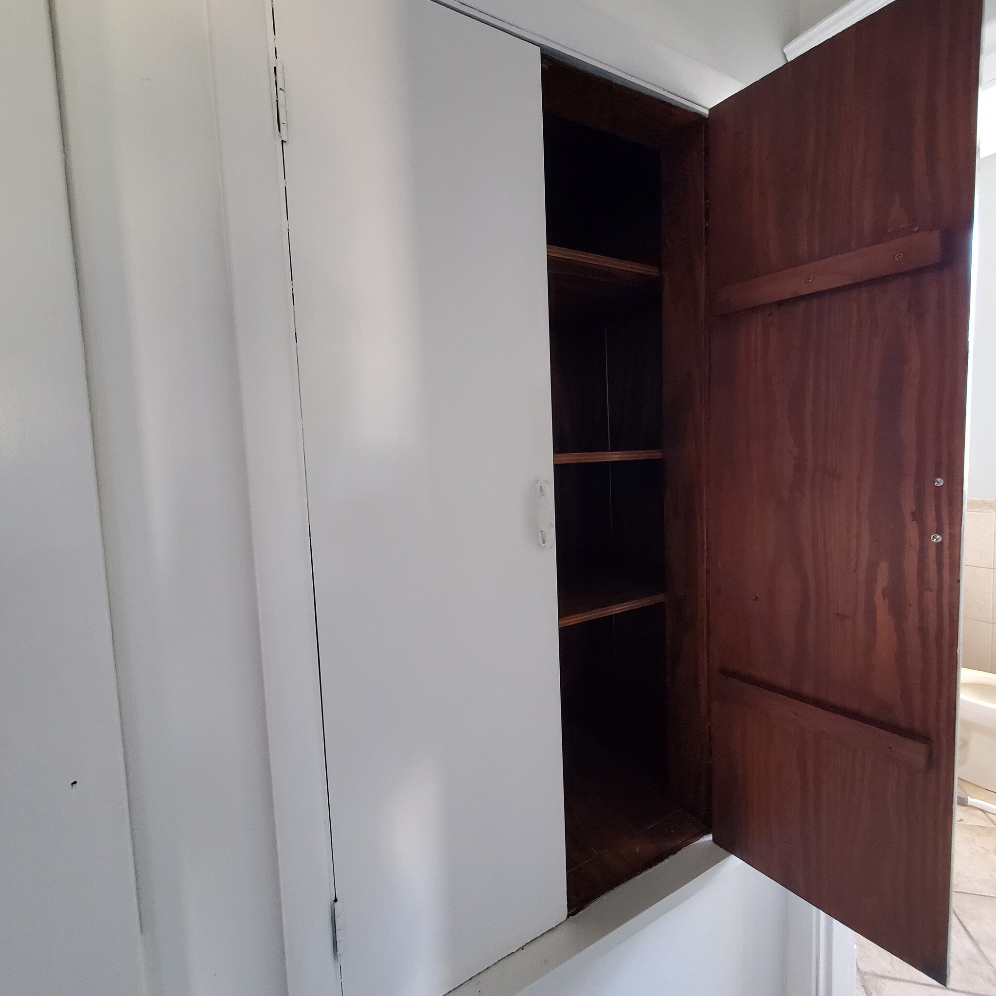 Building Photo - 3047 Feltz Ave