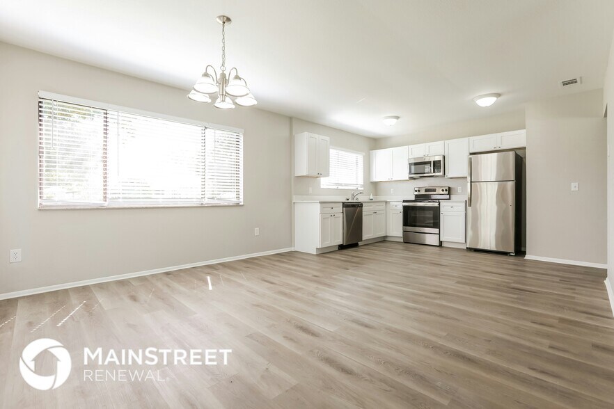 Building Photo - 5945 Spearman Cir