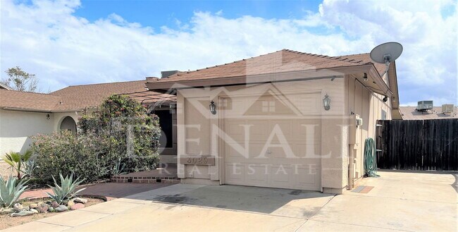 Building Photo - 3029 W Tonopah Dr