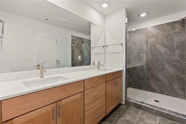 Building Photo - 104 Agnew Wy