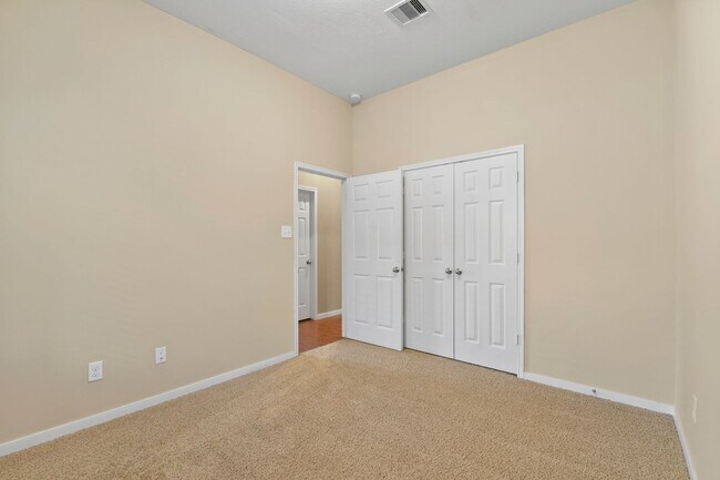 Building Photo - Charming Missouri City house in Sienna Com...