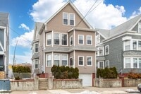 Building Photo - 235 N 7th St