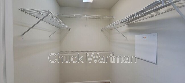 Building Photo - 8188 Elk River View
