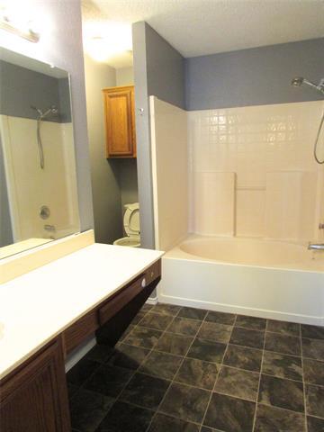 Building Photo - 6702 Canyon Creek Dr