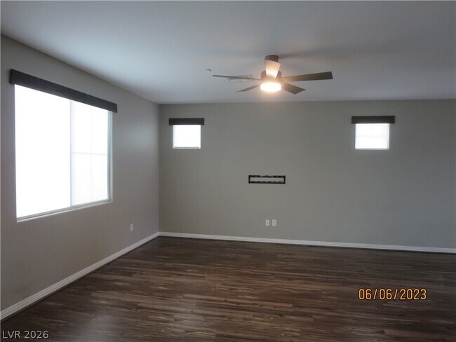 Building Photo - 1012 Huckburn Ave