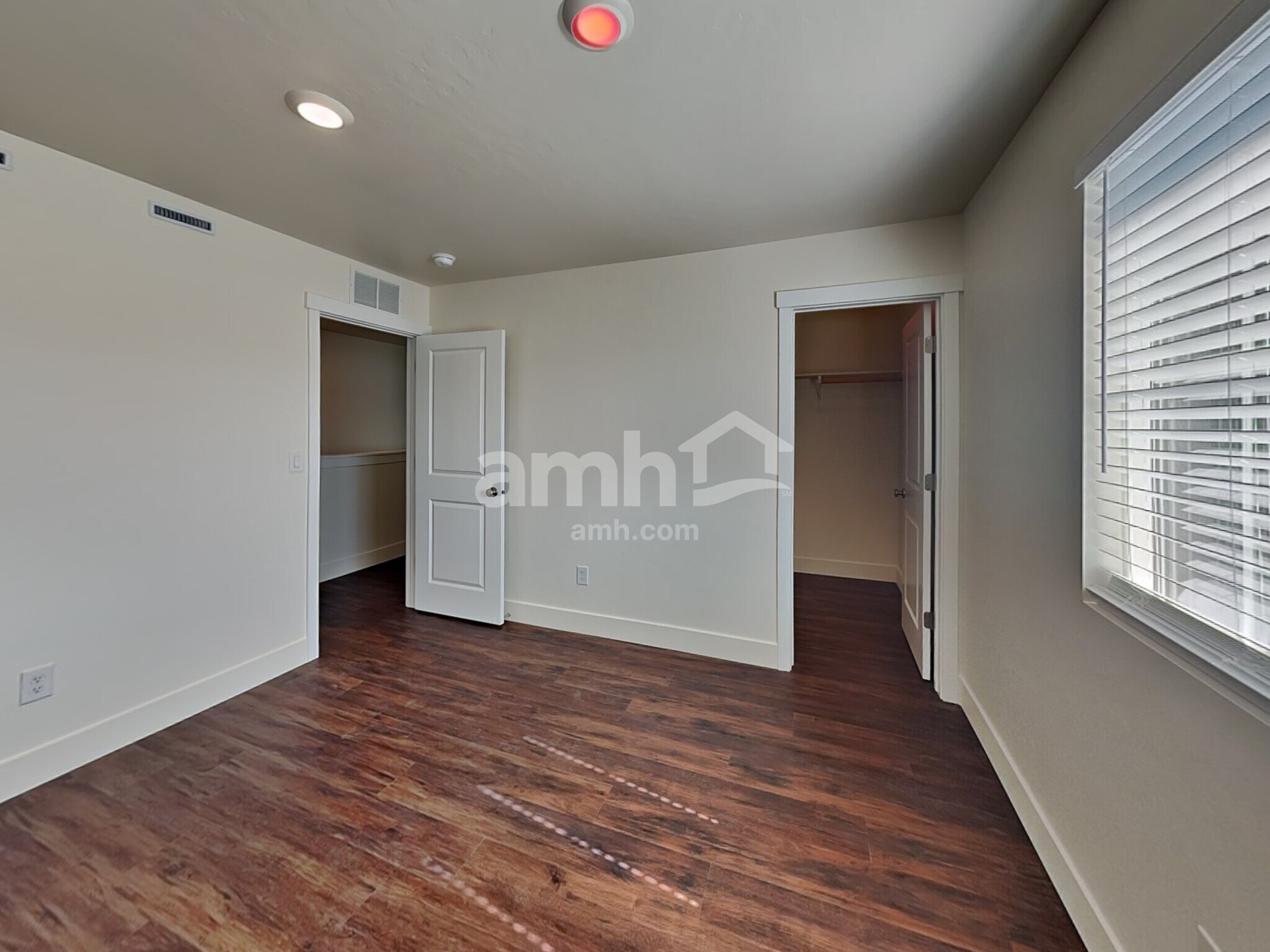 Building Photo - 4101 Keklik Ave