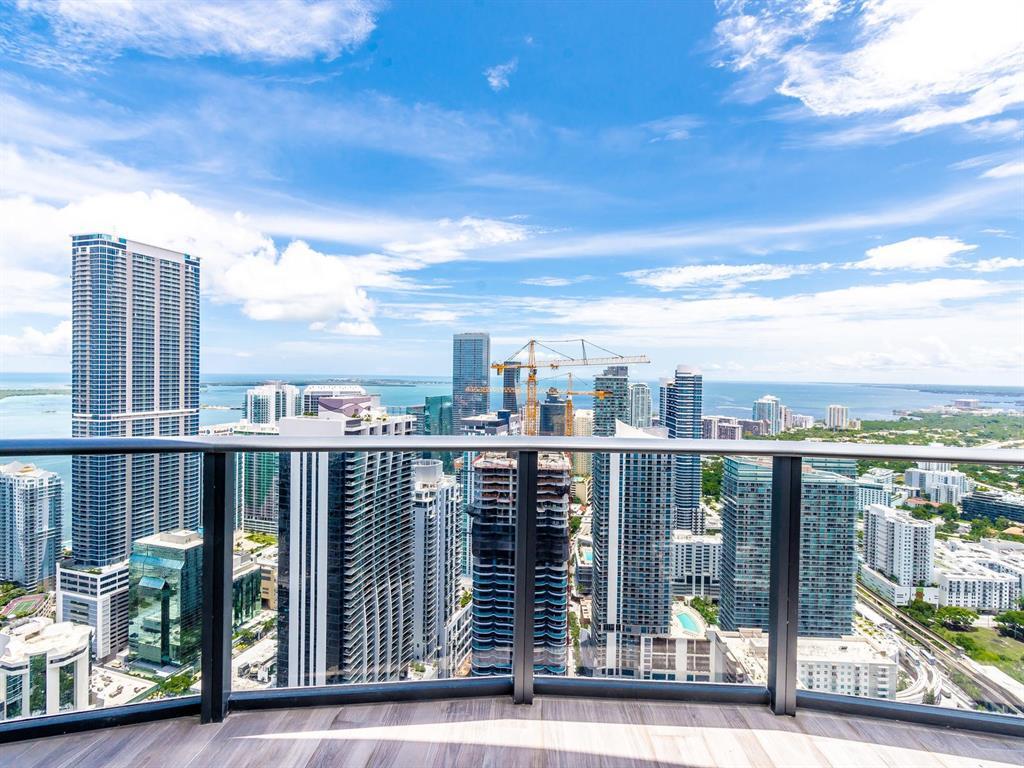 Building Photo - 805 S Miami Ave