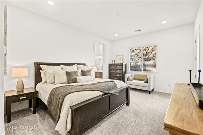 Building Photo - 52 Reverie Hts Ave