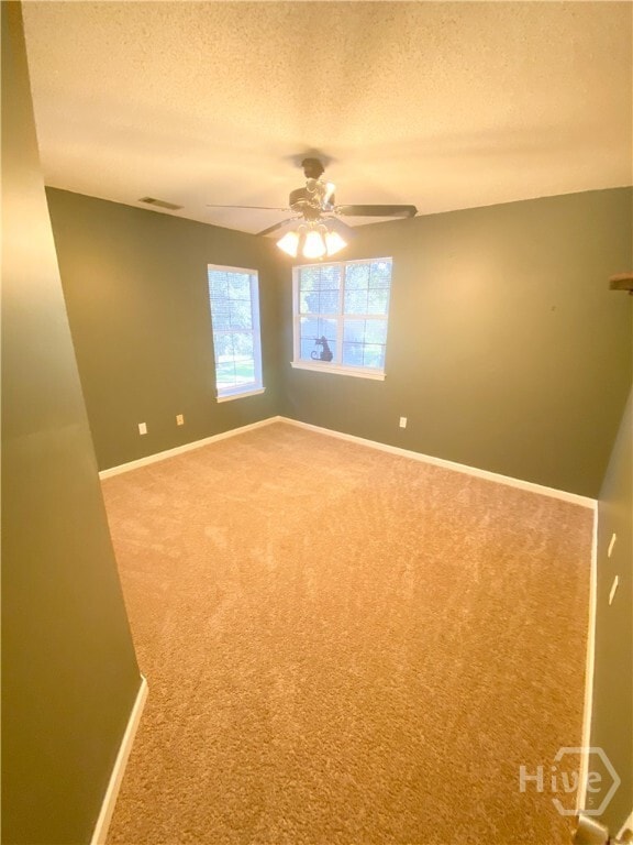 Building Photo - 1 Lantern Ln