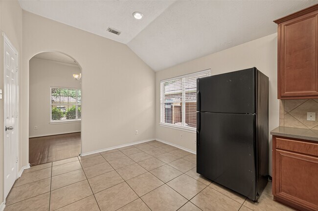Building Photo - 5006 Juniper Walk Ln