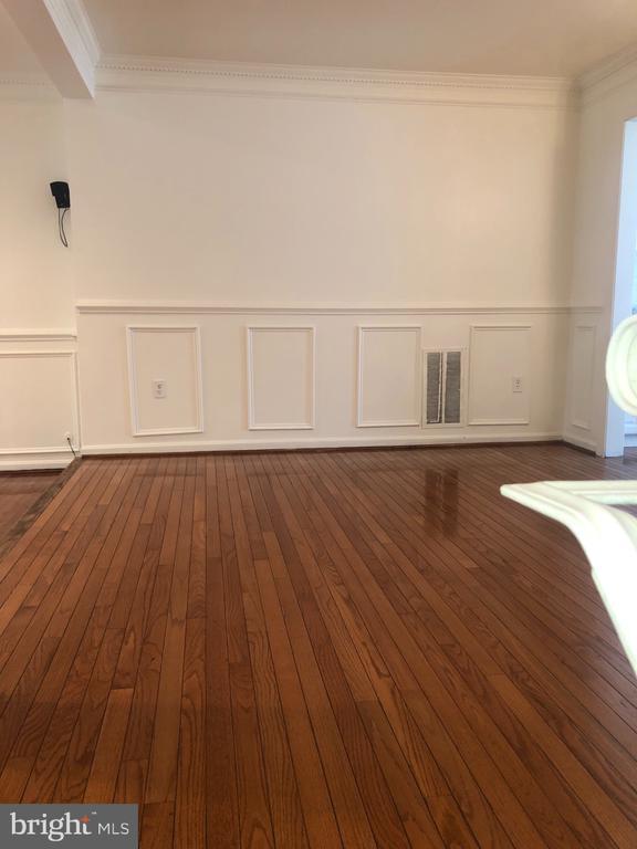 Building Photo - 7426 Erska Woods Court