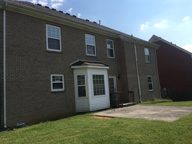 Building Photo - 2087 Lequire Ln