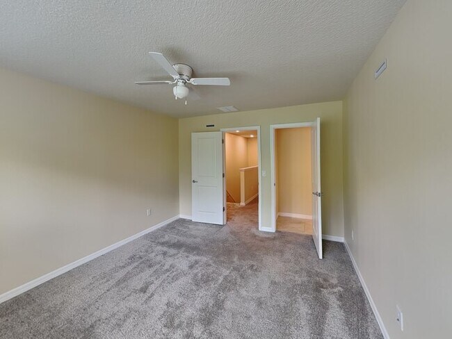 Building Photo - 4561 Sparkling Shell Ave