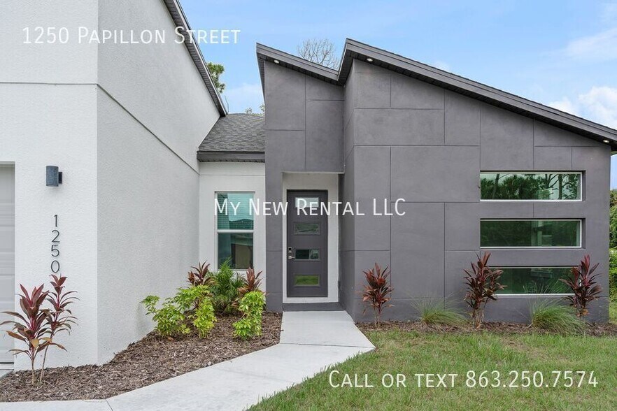 Building Photo - 1250 Papillon St