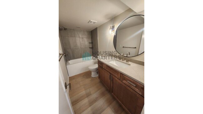 Building Photo - 2631 W Dell Dr
