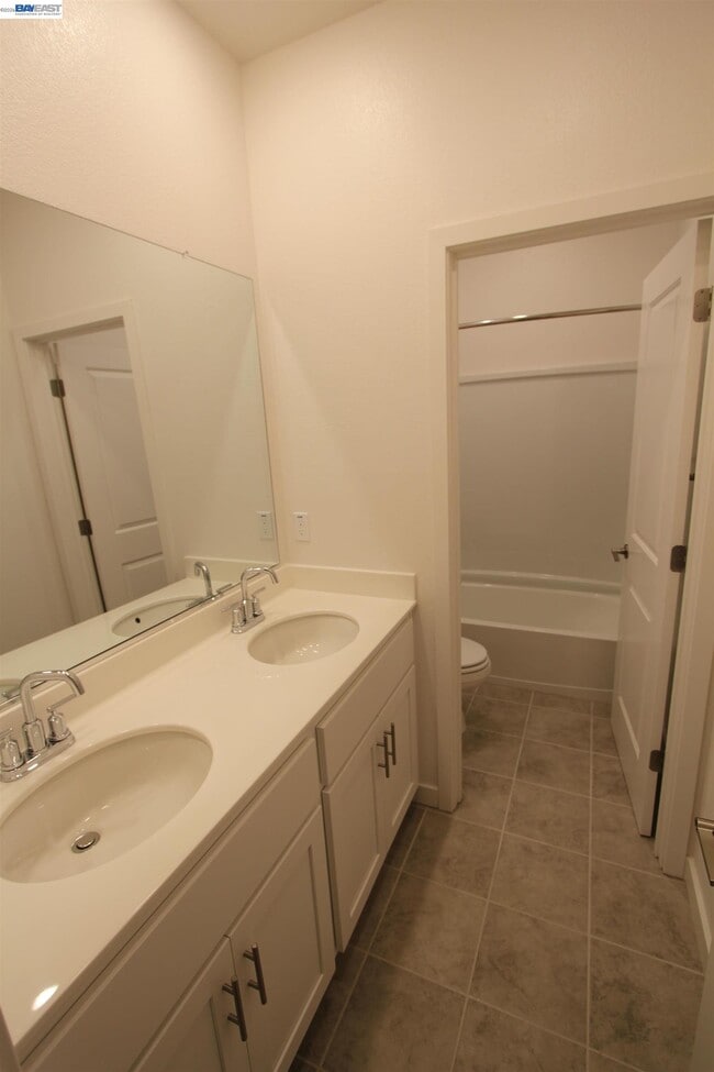 Building Photo - 1008 Osprey Dr