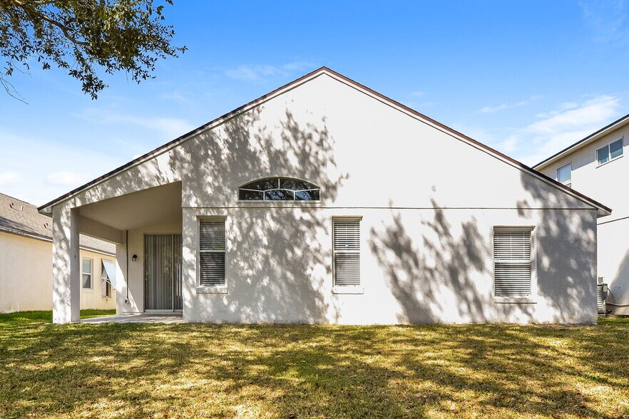 Building Photo - 813 Rogers Ct