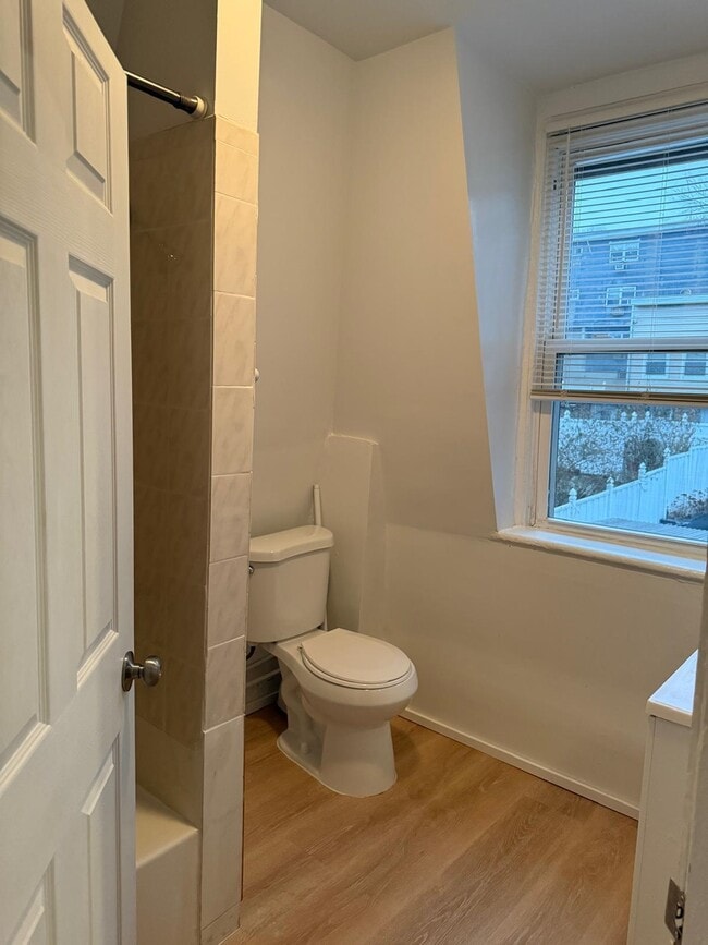 Building Photo - 1635 Union Turnpike