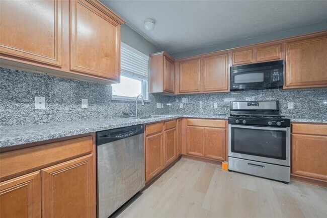 Building Photo - 11030 KNOBBLEY Oak Ct