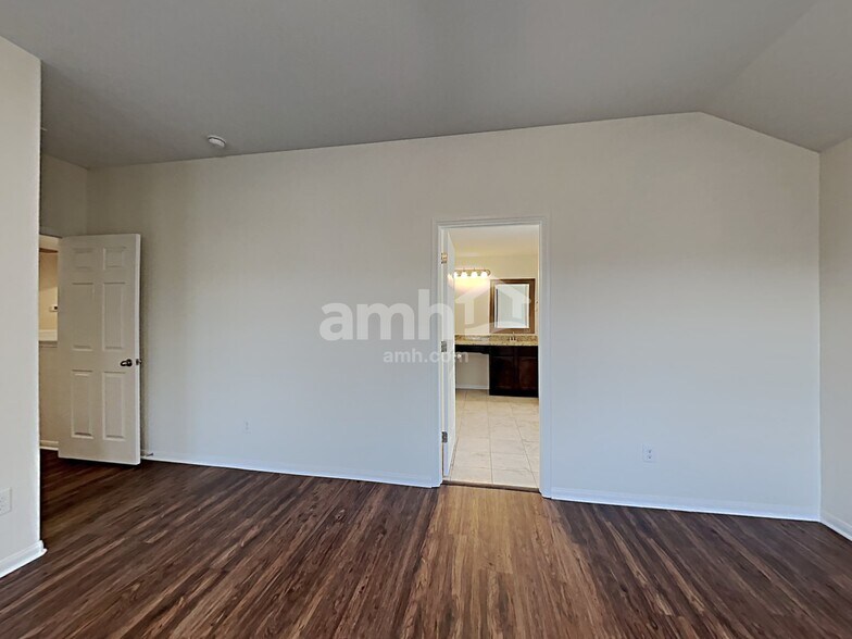Building Photo - 16706 E Whimbrel Cir