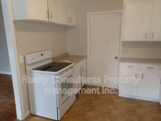 Building Photo - 1533 Beaucrest Ave