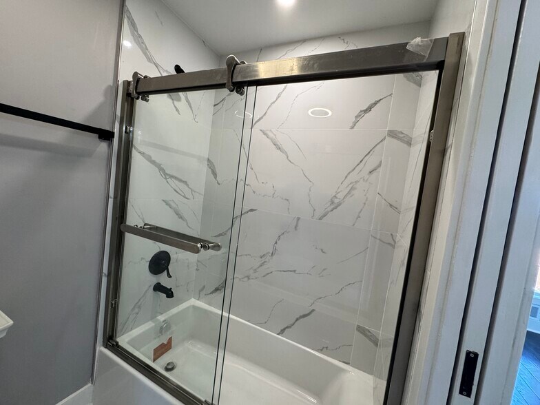 Building Photo - 3115 Brereton St