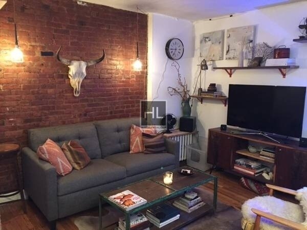 Building Photo - WEST 82 STREET