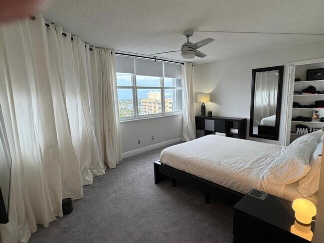 Building Photo - 1340 S Ocean Blvd