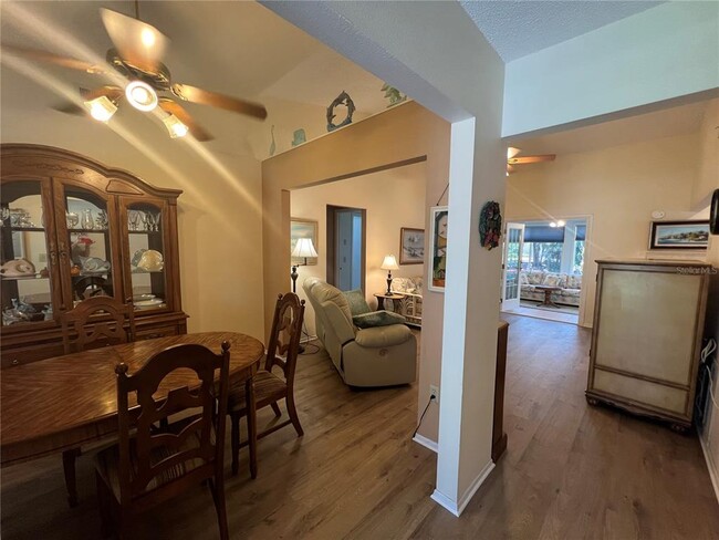Building Photo - 1340 W Corktree Cir