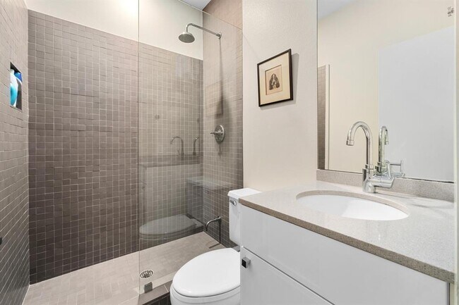 Building Photo - 3718 Bridle Path