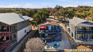 Building Photo - 2681 Lakeview Dr