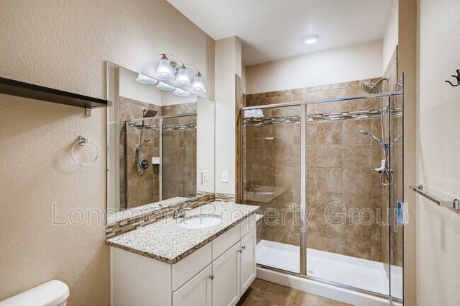 Building Photo - 804 Summer Hawk Dr