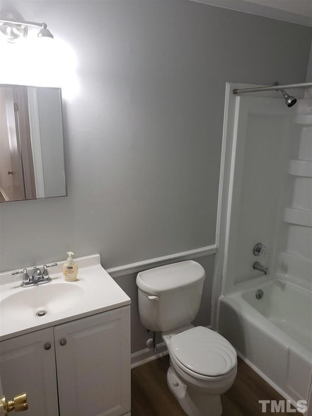 Building Photo - 7708 Longstreet Dr