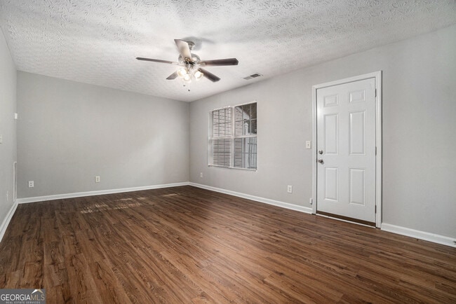 Building Photo - 3788 Waldrop Ln