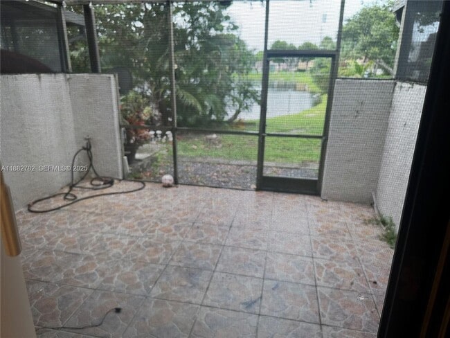 Building Photo - 1624 NW 90th Way