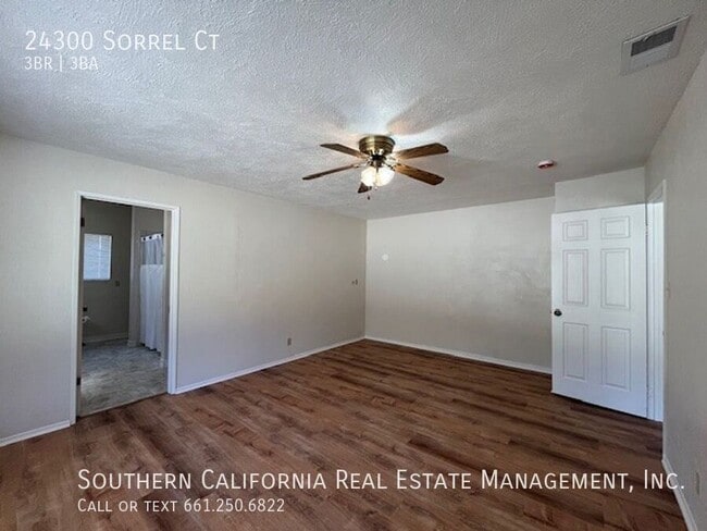 Building Photo - 24300 Sorrel Ct