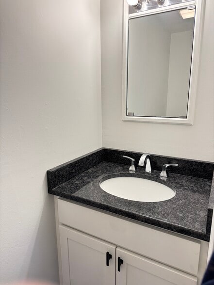 Half Bath - 103 Monarch St