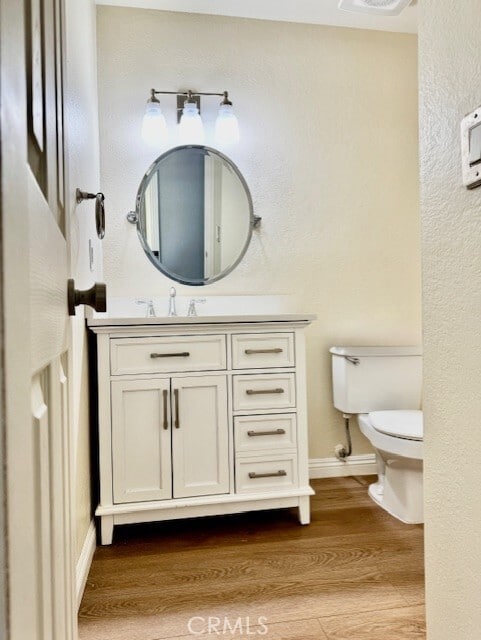 Building Photo - 11872 Goodale Ave