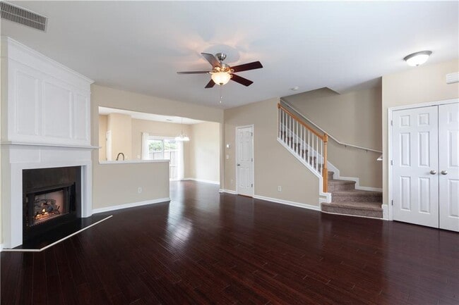 Building Photo - 1038 Annazanes Ct