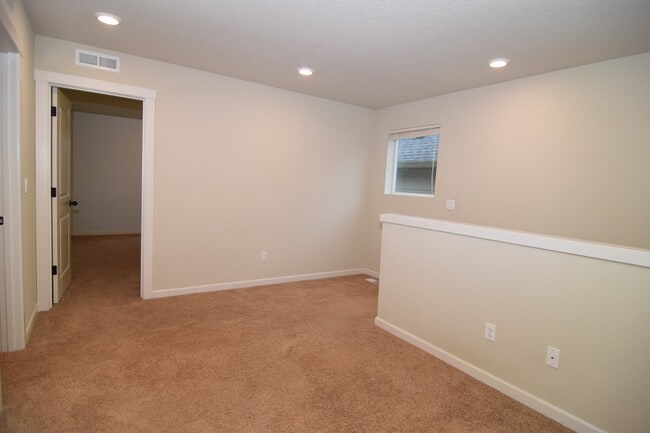 Building Photo - 9964 NW 307th Ave