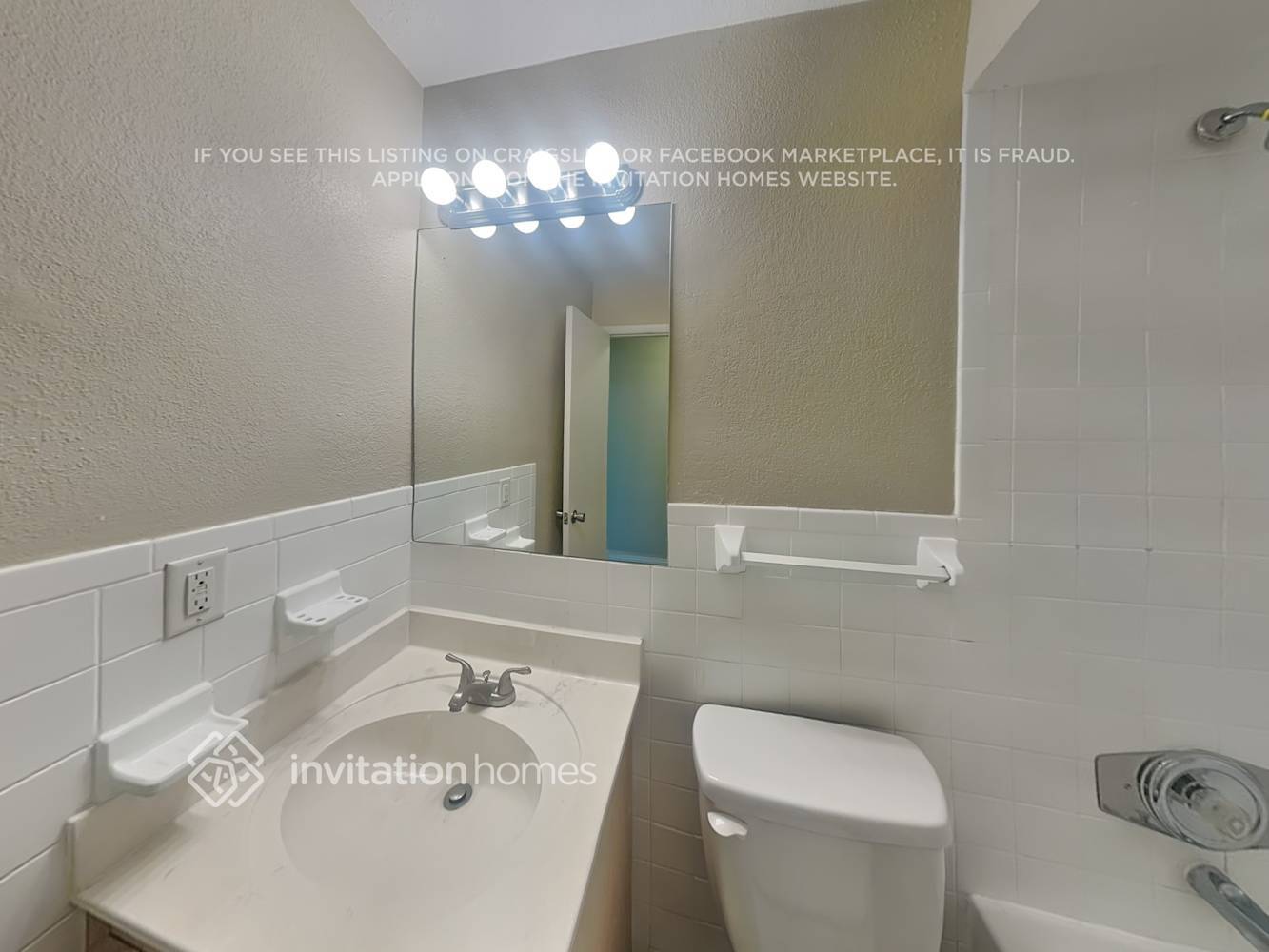 Building Photo - 2240 Kansas St